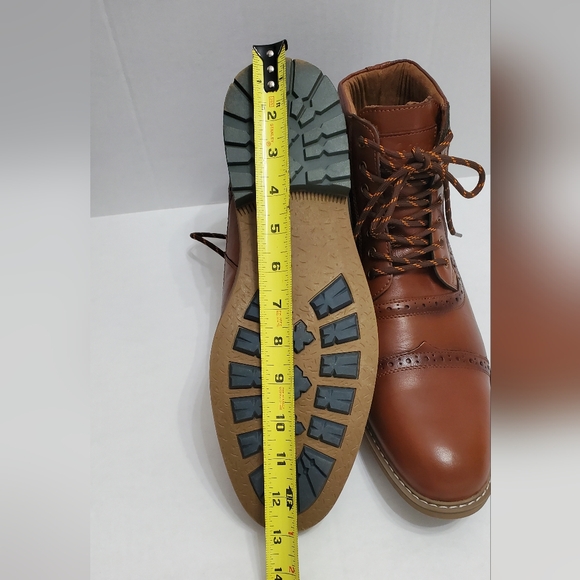 Leather Chelsea boots. Men's size 13 - Picture 10 of 13